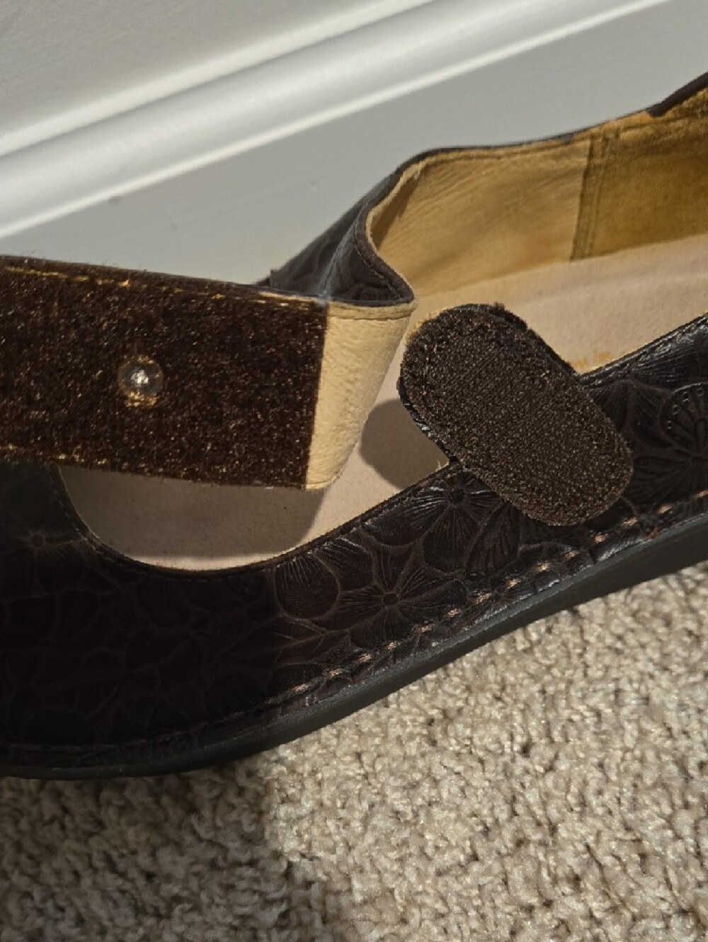 Dark Brown Floral Mary Jane Shoes - Picture 7 of 10